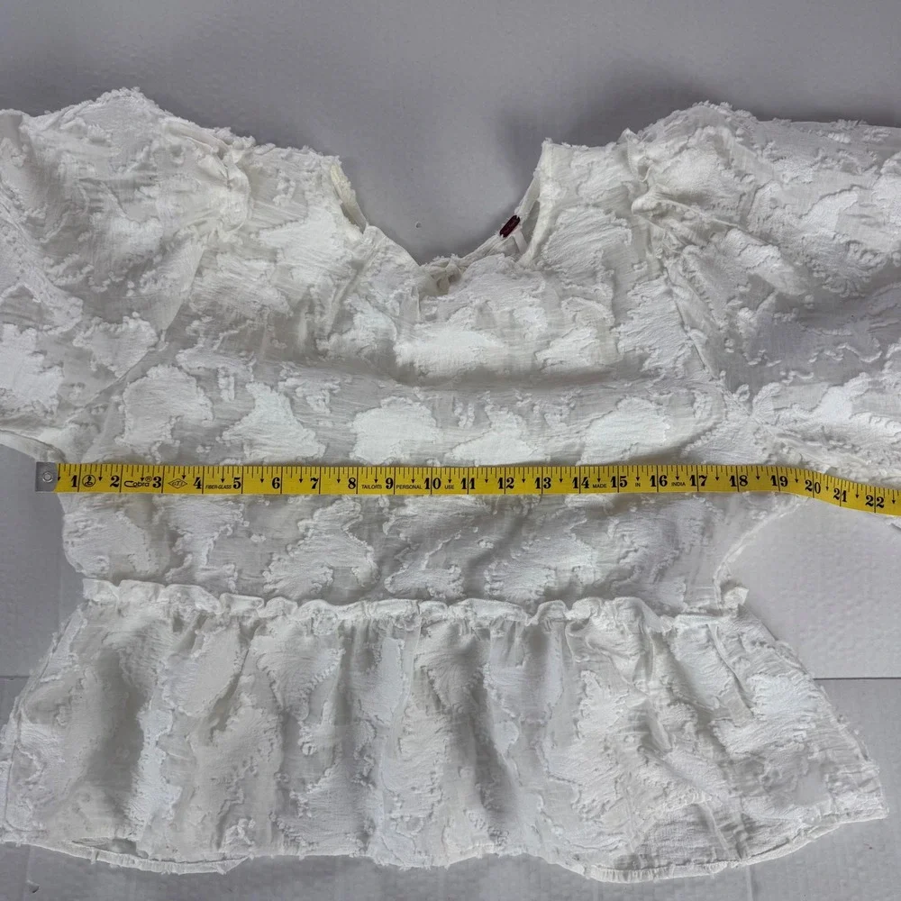 Free People Callie White Floral Applique Peplum‎ Blouse Tie Back Puff Sleeve M